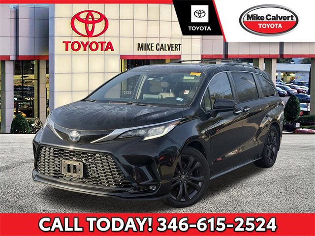 Used 2022 Toyota Sienna XSE