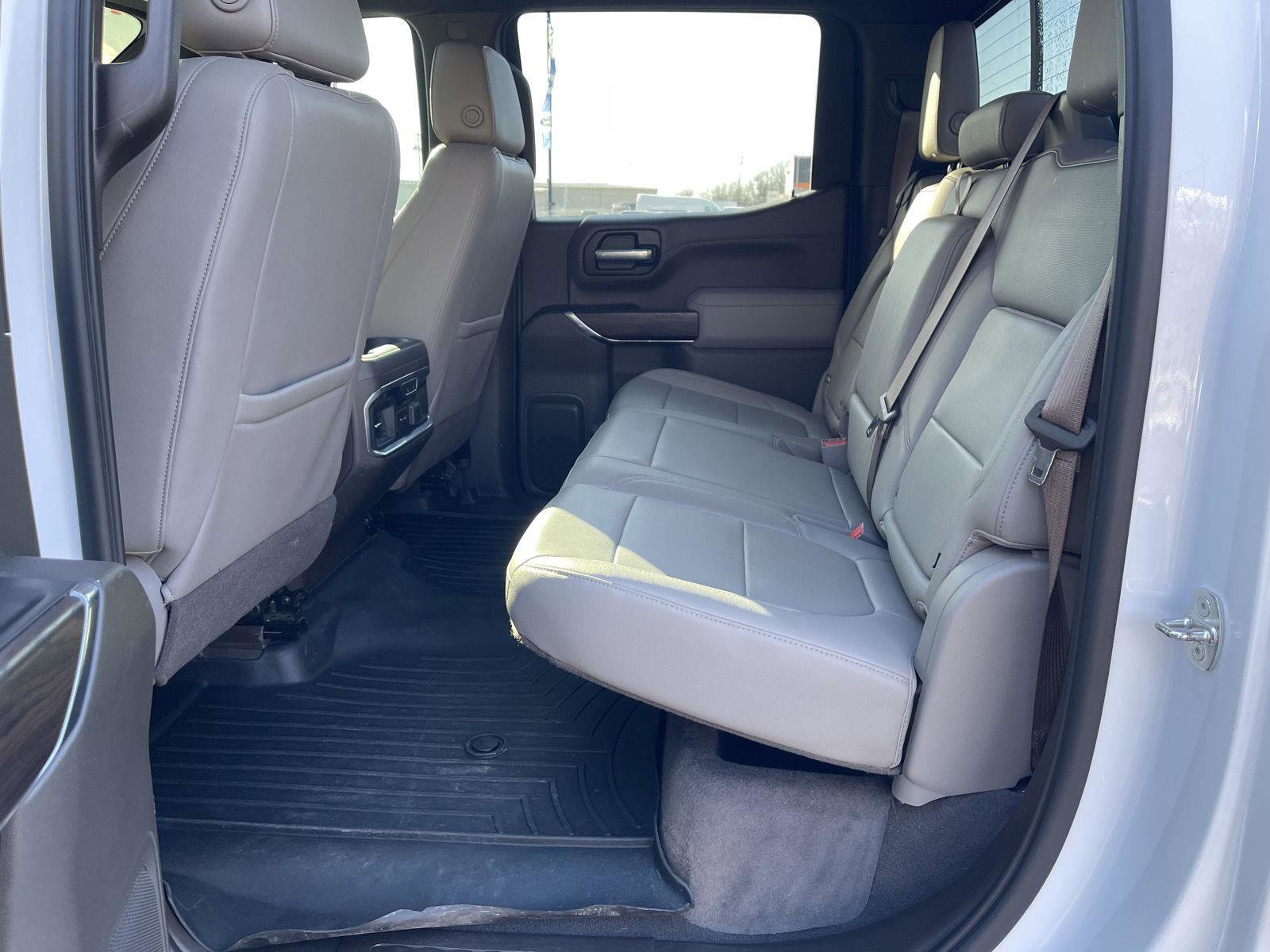 Used 2021 GMC Sierra 1500 SLT image 24