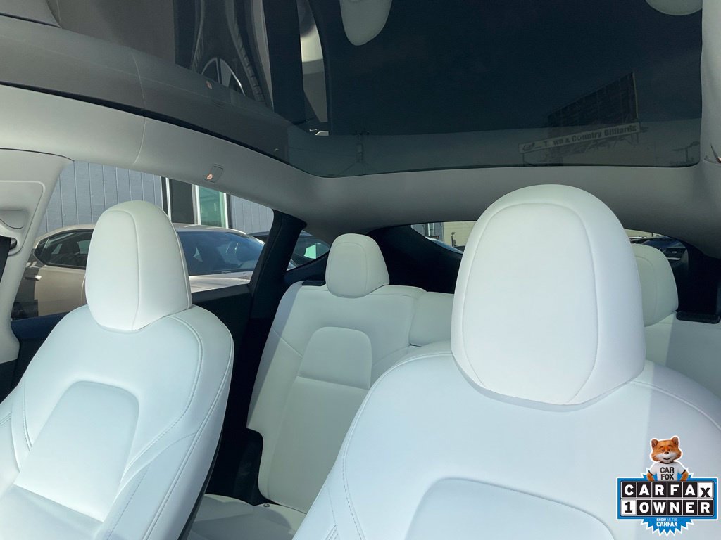 Used 2024 Tesla Model Y Performance AWD/4WD image 19