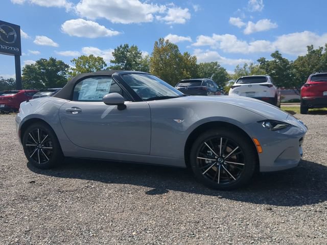 New 2026 MAZDA MX-5 Miata Grand Touring RWD image 2