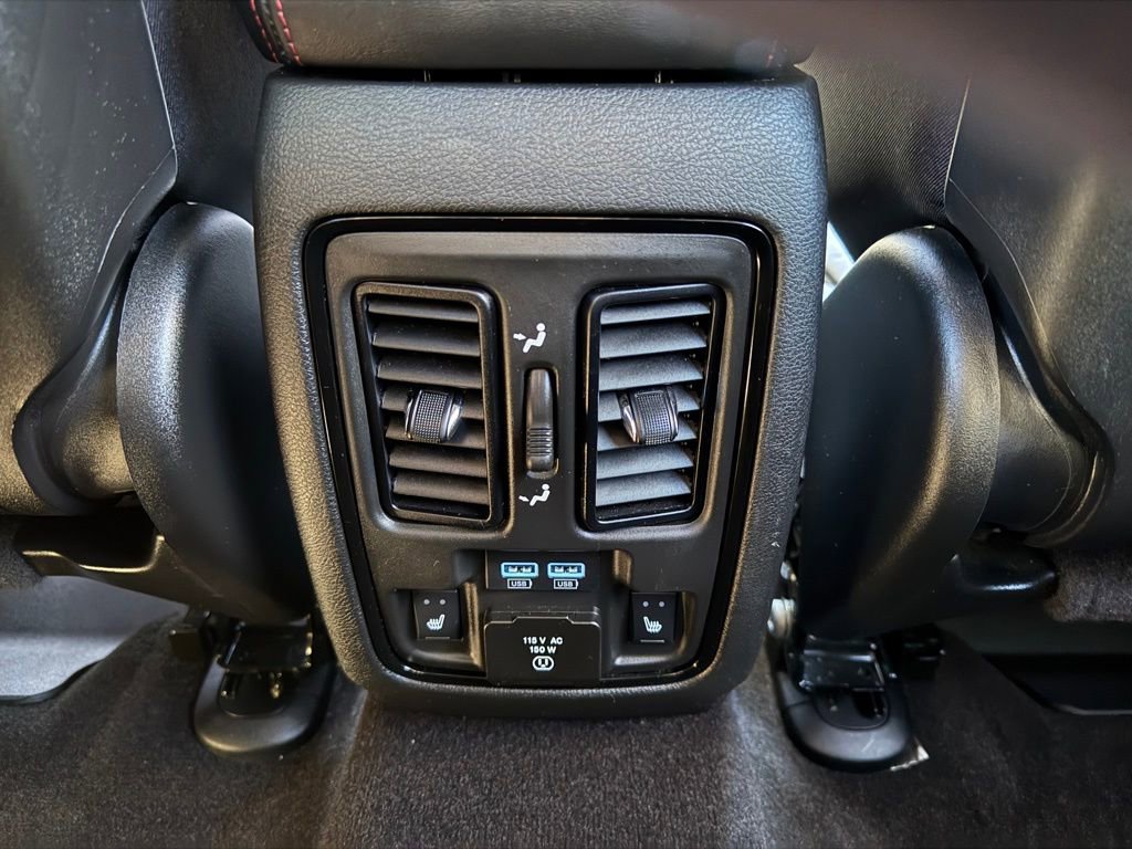 Used 2022 Dodge Durango R/T image 13