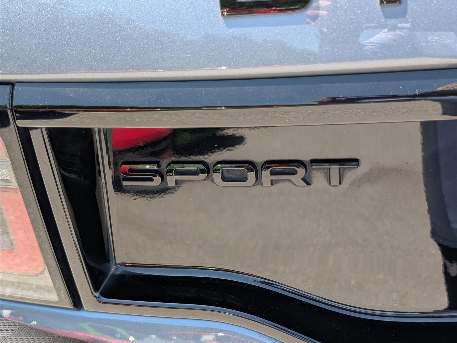 Used 2022 Land Rover Discovery Sport S R-Dynamic AWD/4WD image 10