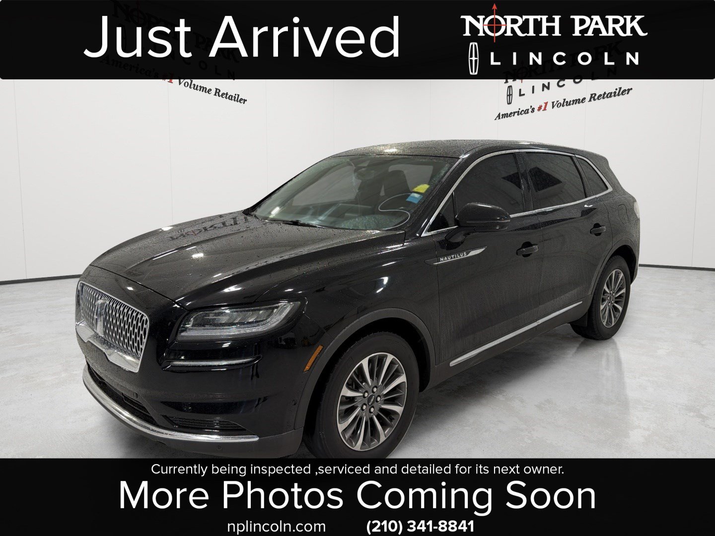 Used 2022 Lincoln Nautilus Reserve FWD image 1