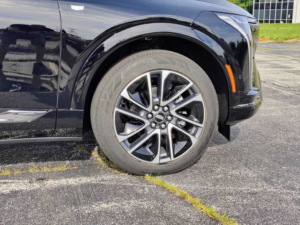 New 2027 Cadillac Optiq Sport AWD/4WD image 11