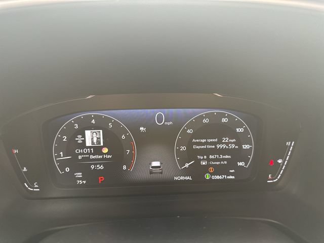 Used 2023 Honda Pilot Elite image 12