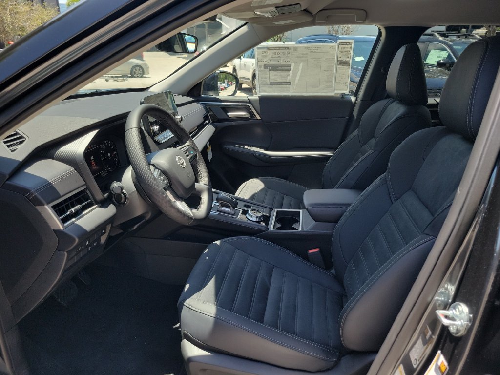 New 2026 Nissan Rogue SL AWD/4WD image 19