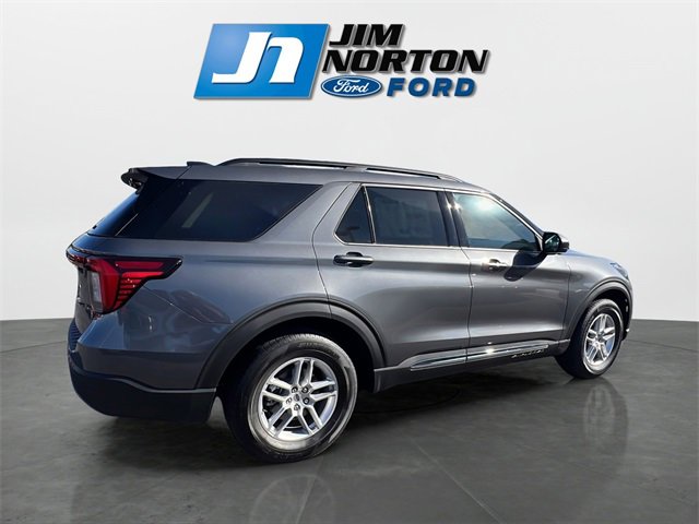 New 2025 Ford Explorer Active w/ Active Comfort Package image 3