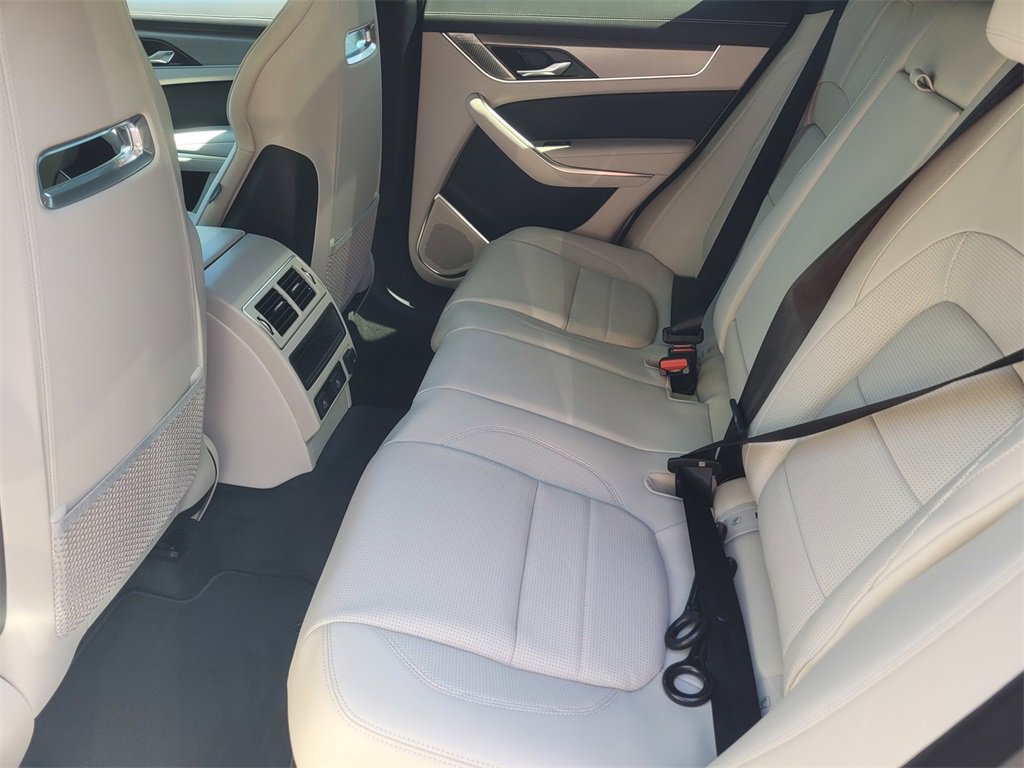 New 2026 Jaguar F-PACE R-Dynamic S image 7