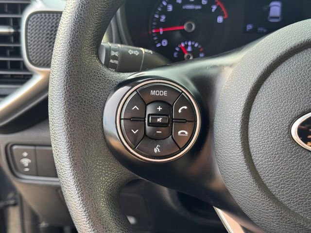 Certified 2020 Kia Soul LX FWD image 26
