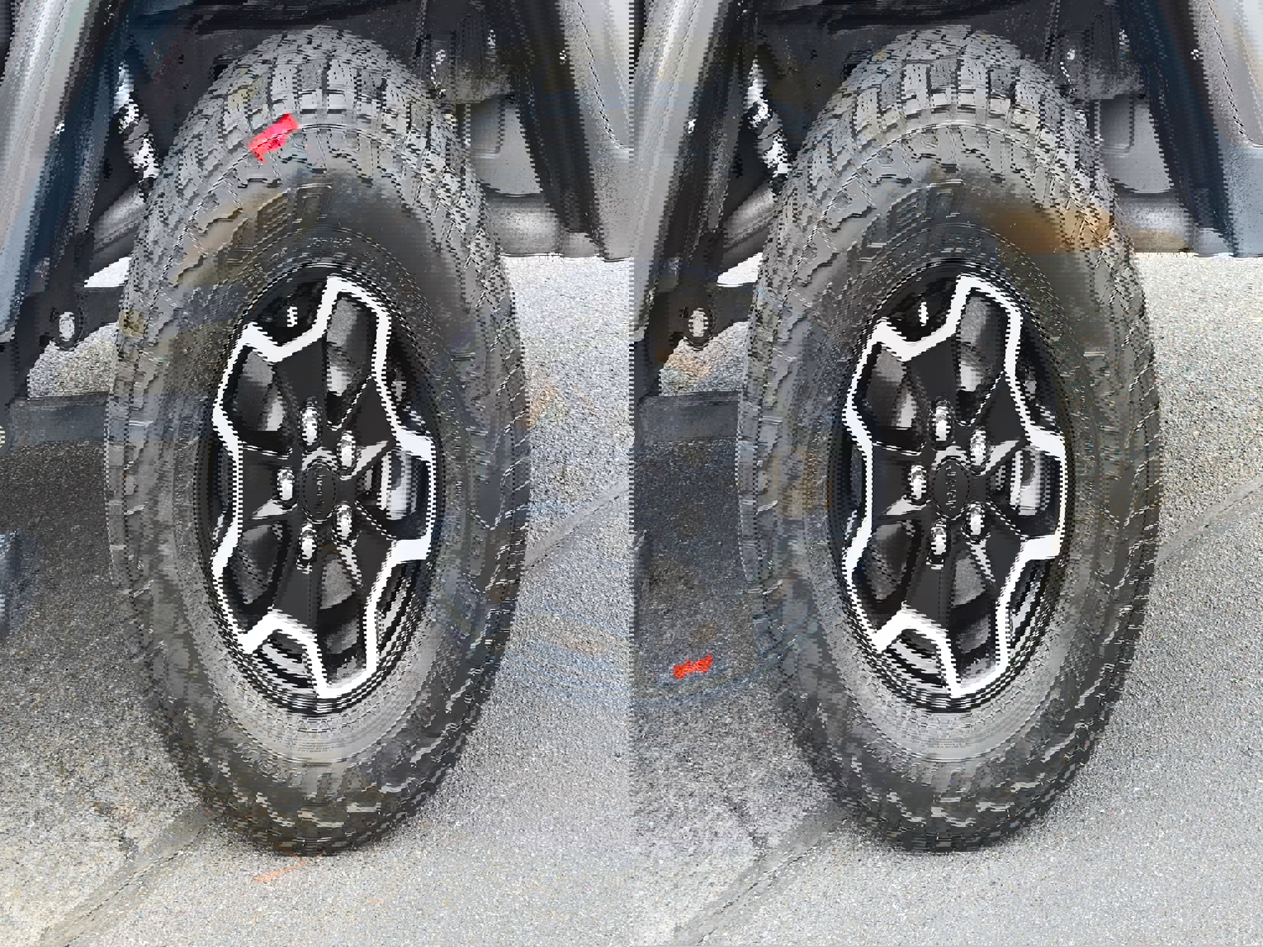 Used 2022 Jeep Gladiator Rubicon w/ LED Lighting Group image 31