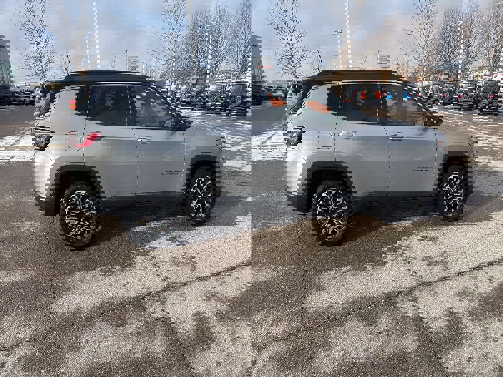 Certified 2023 Jeep Compass Limited image 10