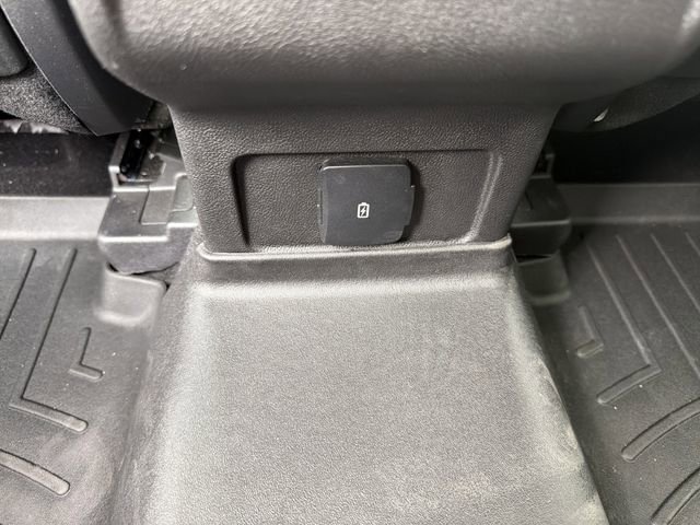 Used 2024 Lincoln Corsair Reserve FWD image 23