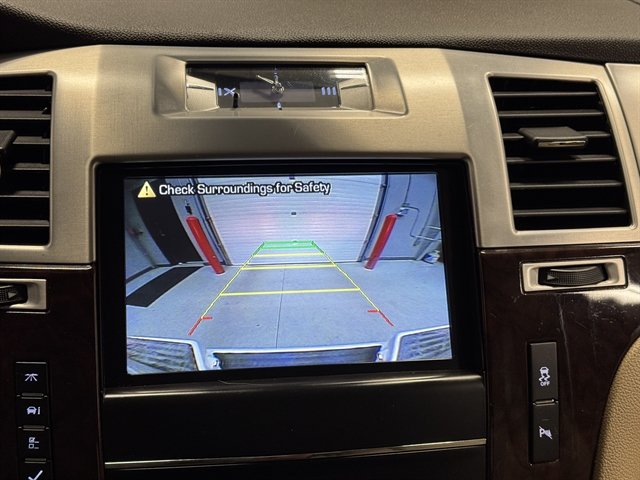 Used 2013 Cadillac Escalade EXT AWD/4WD image 20