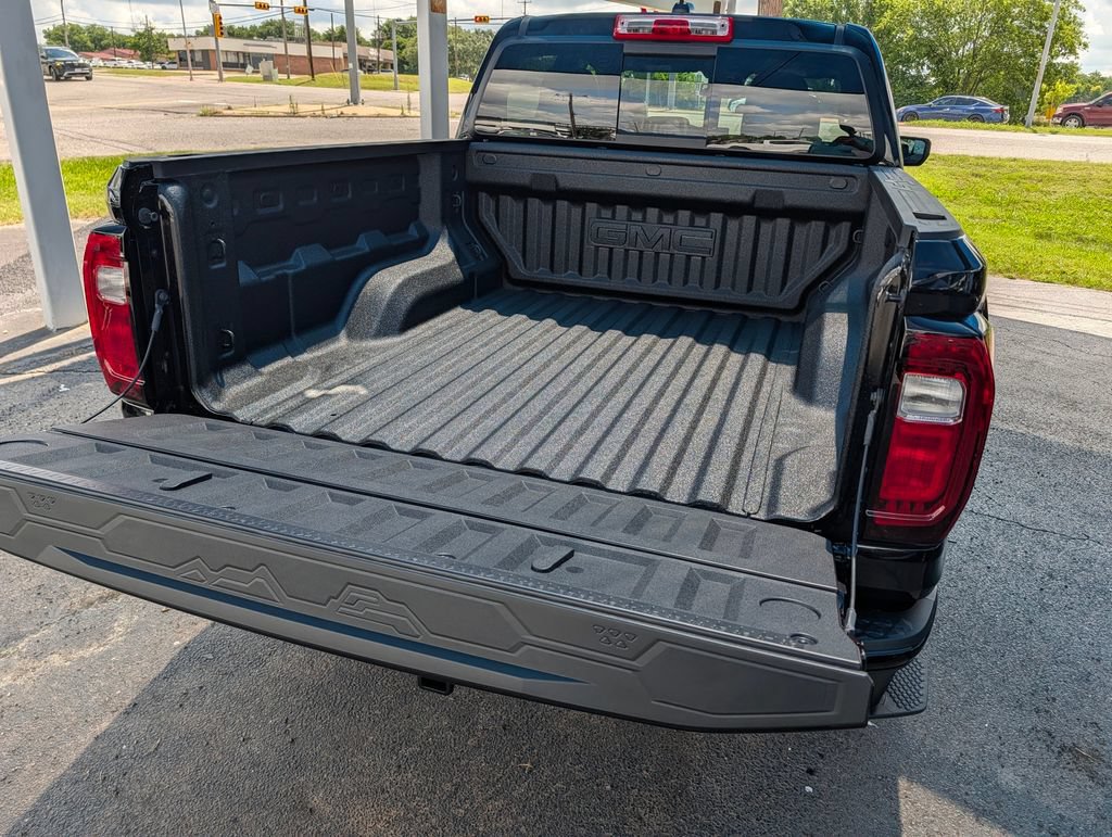 New 2026 GMC Canyon AT4 AWD/4WD image 29