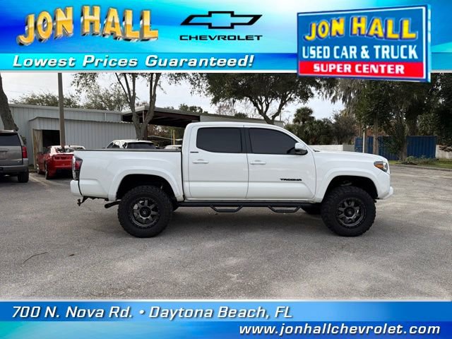 Used 2021 Toyota Tacoma Limited image 14