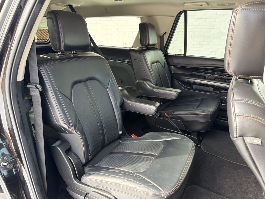 Used 2021 Ford Expedition Max Platinum AWD/4WD image 11