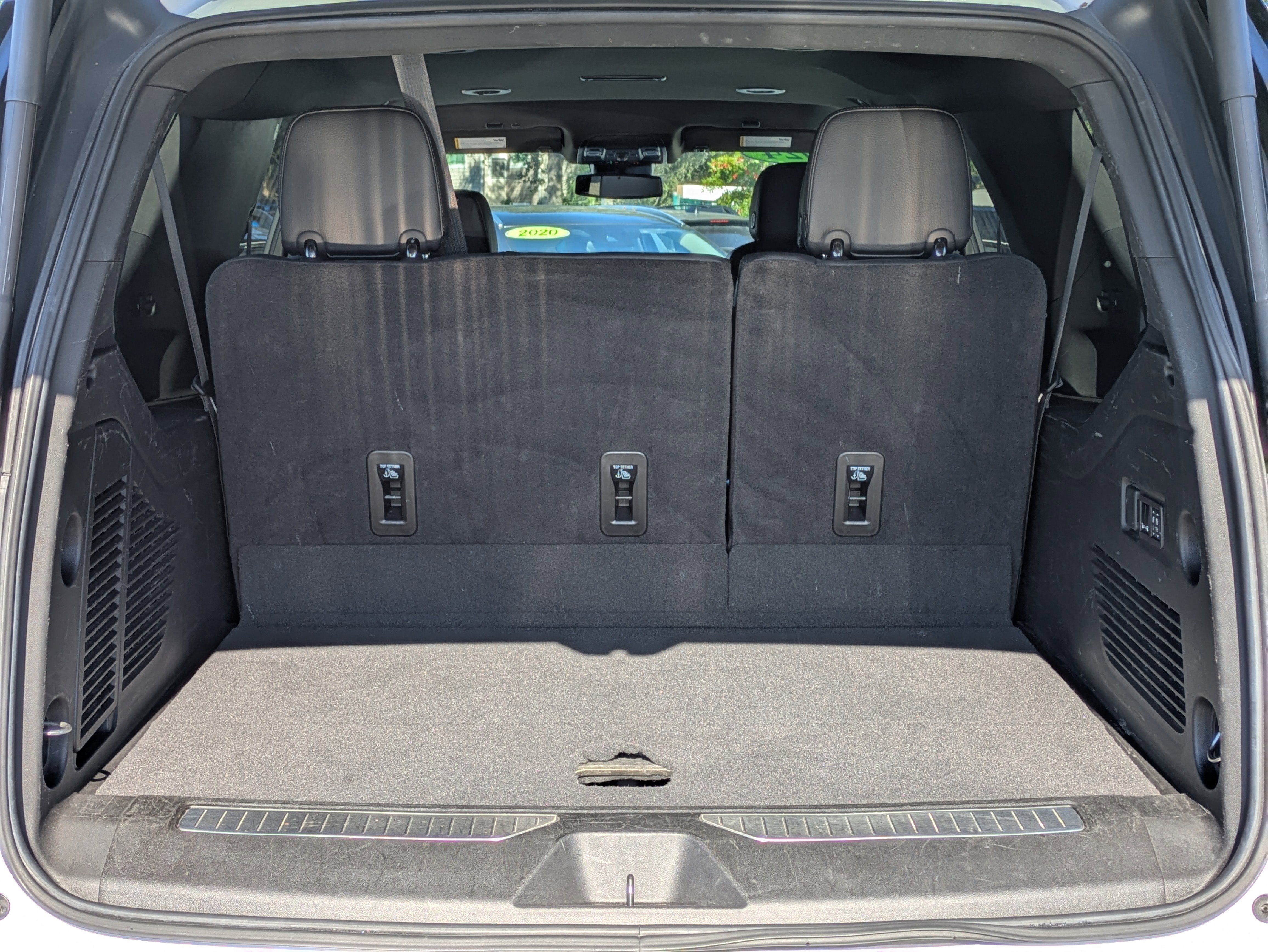 Used 2024 GMC Yukon XL Denali image 13