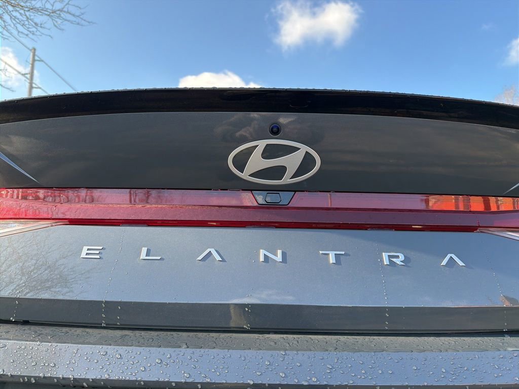 New 2026 Hyundai Elantra Sport image 10