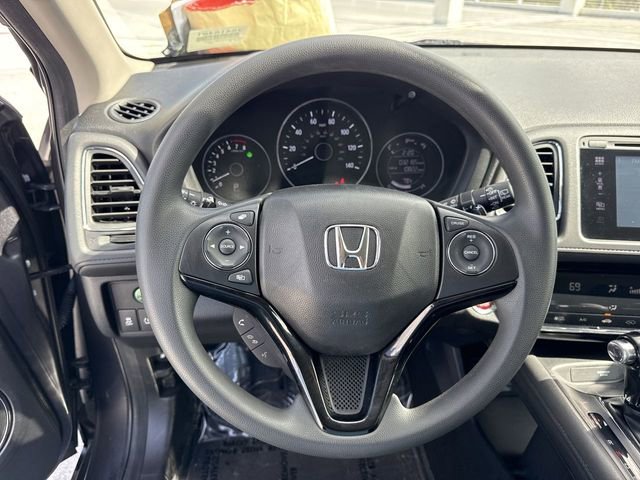 Used 2018 Honda HR-V EX image 14
