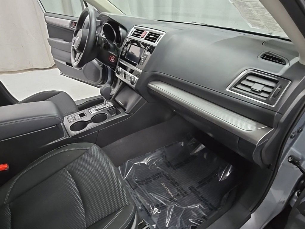 Used 2018 Subaru Outback 2.5i image 19