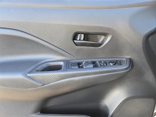 Used 2025 Nissan Versa S w/ Trunk Package image 16