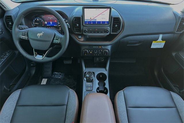 Used 2024 Ford Bronco Sport Outer Banks w/ Tech Package image 10