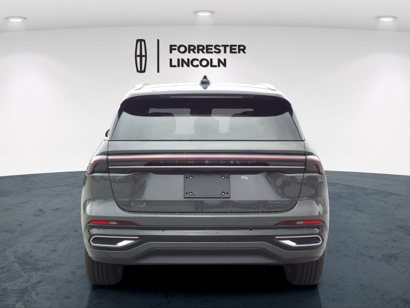 Used 2025 Lincoln Nautilus Black Label AWD/4WD image 4
