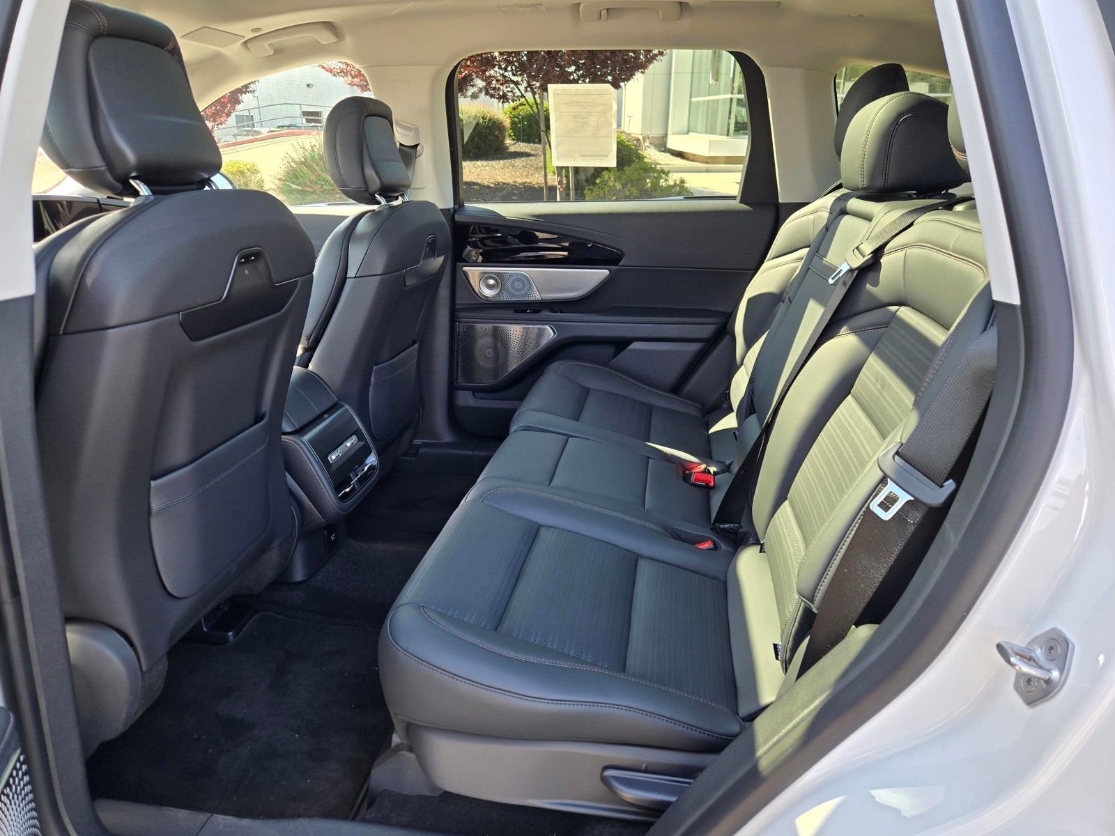 New 2026 Lincoln Nautilus Reserve AWD/4WD image 7