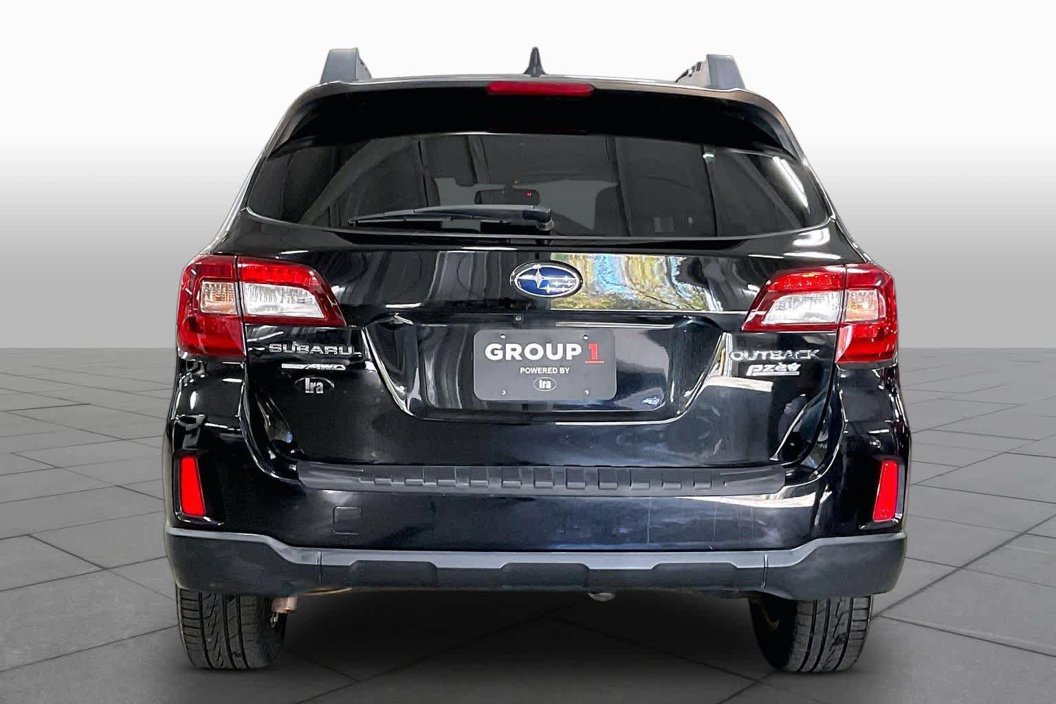 Used 2016 Subaru Outback 2.5i Limited AWD/4WD image 5