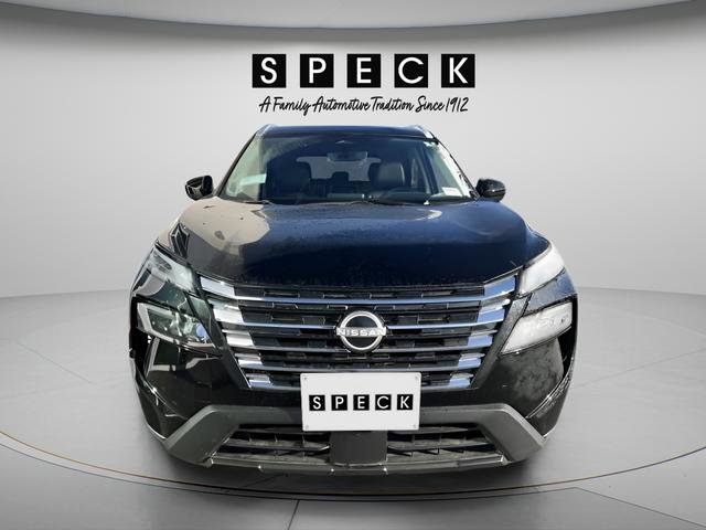 Used 2024 Nissan Rogue SV w/ SV Premium Package AWD/4WD image 8