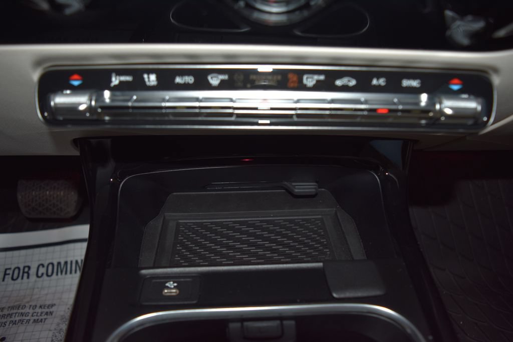Certified 2026 Mercedes-Benz CLA 250 4MATIC image 13