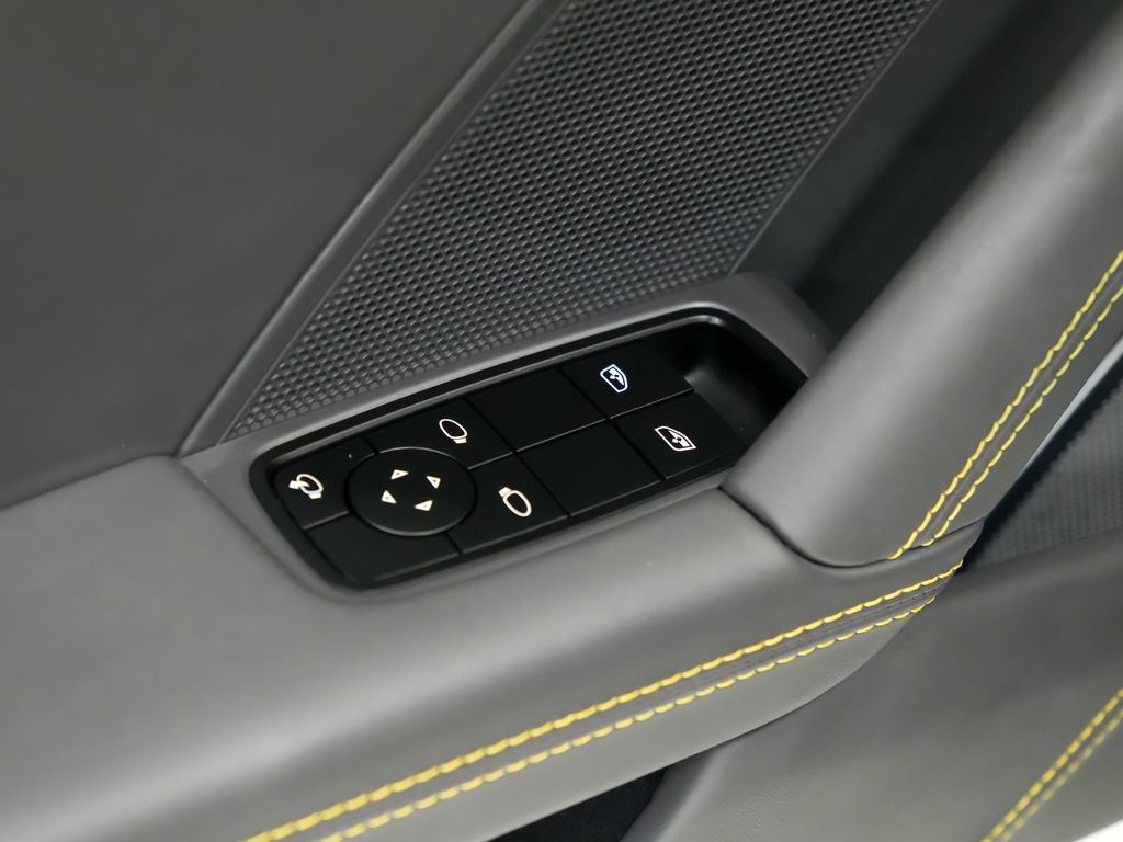 Certified 2024 Porsche 911 Targa 4 GTS image 18