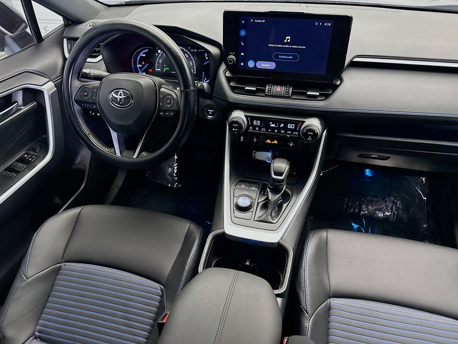 Used 2024 Toyota RAV4 XSE image 17