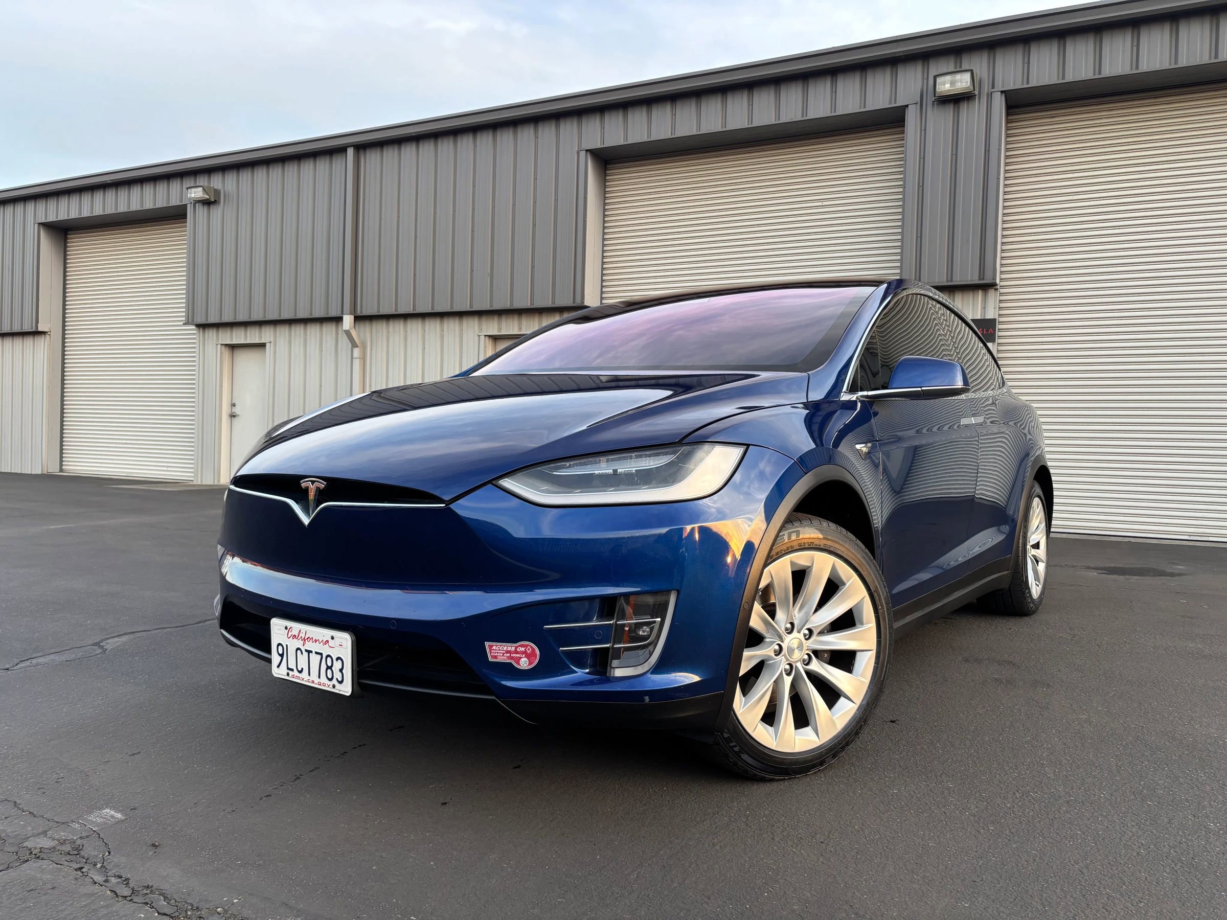 Used 2019 Tesla Model X Long Range image 4