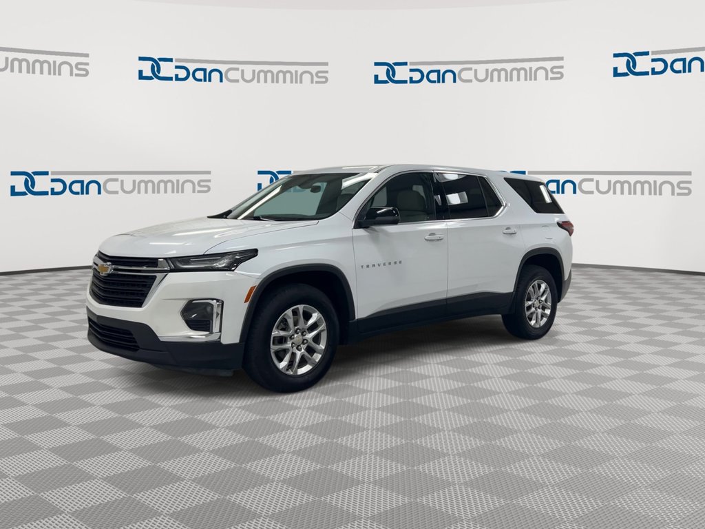 Used 2023 Chevrolet Traverse LS FWD image 4