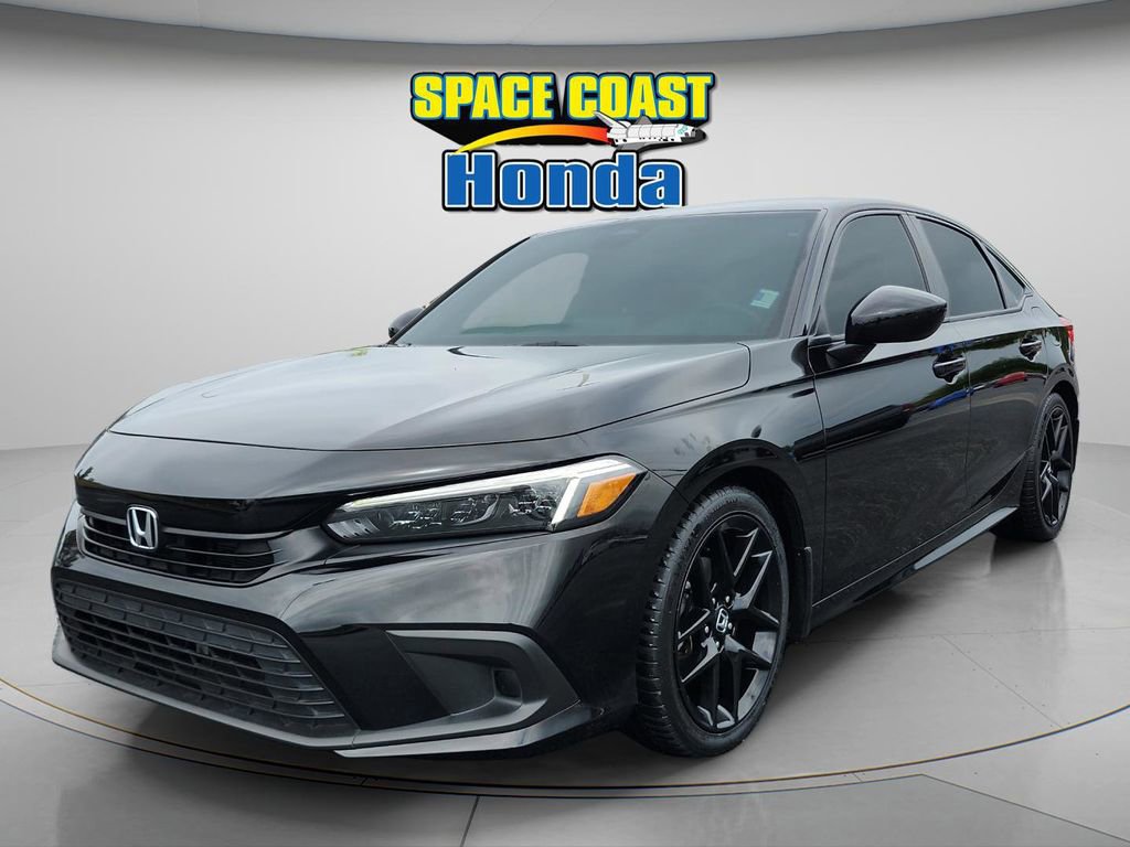 Used 2023 Honda Civic Sport image 3