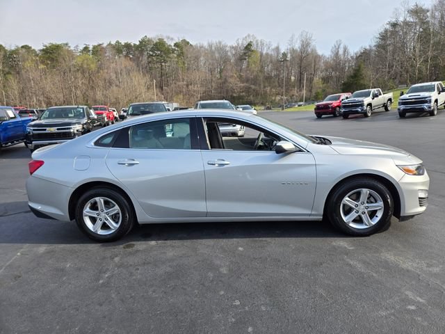 Used 2022 Chevrolet Malibu LS w/ Driver Confidence Package II FWD image 8