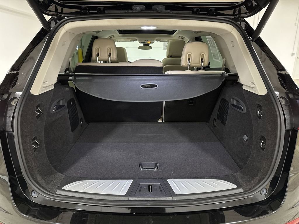 Used 2019 Buick Envision Premium w/ Driver Confidence Package image 25