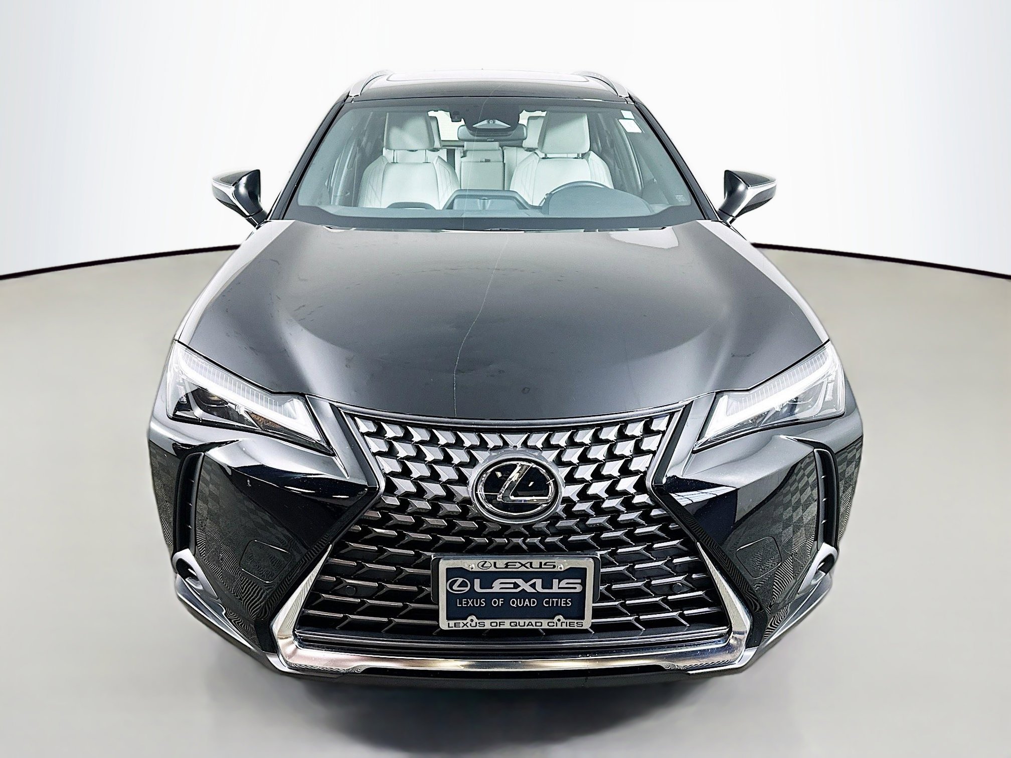 Used 2025 Lexus UX 300h AWD w/ Accessory Package (Z1) image 2