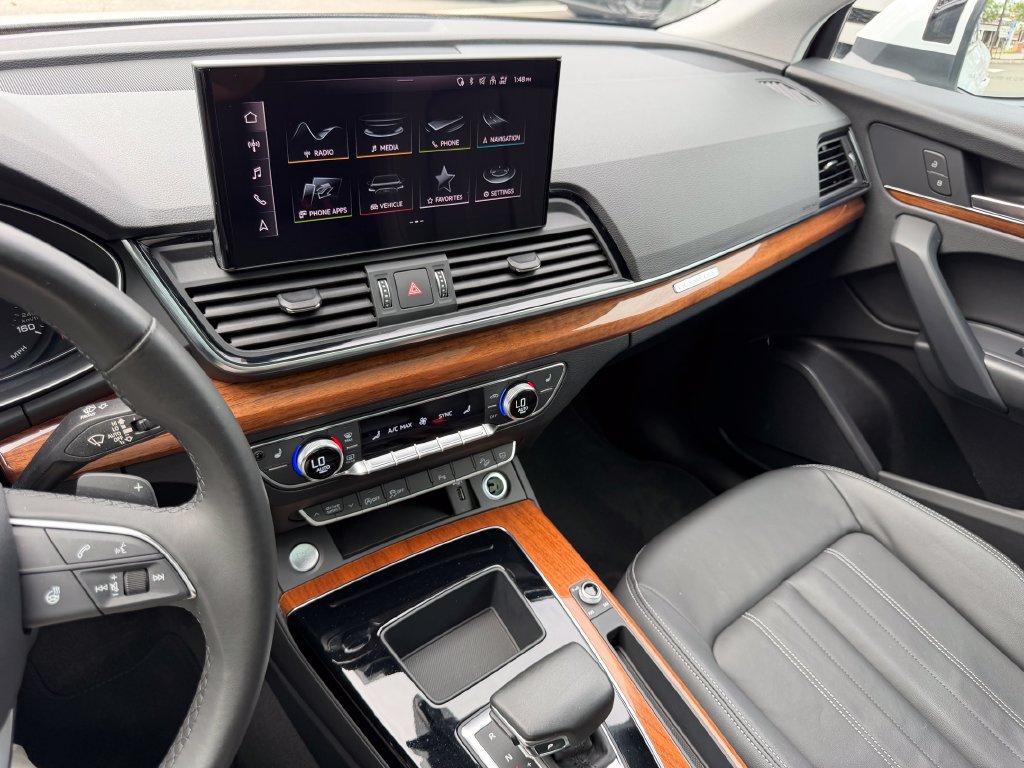 Used 2023 Audi Q5 2.0T Premium AWD/4WD image 19