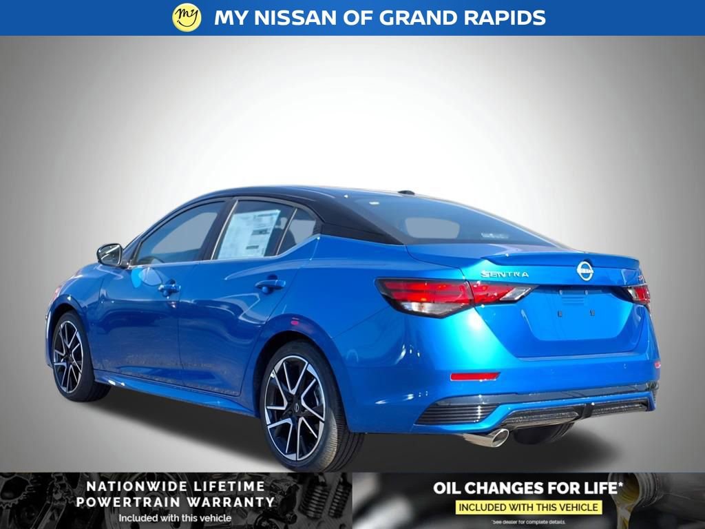 New 2025 Nissan Sentra SR image 8