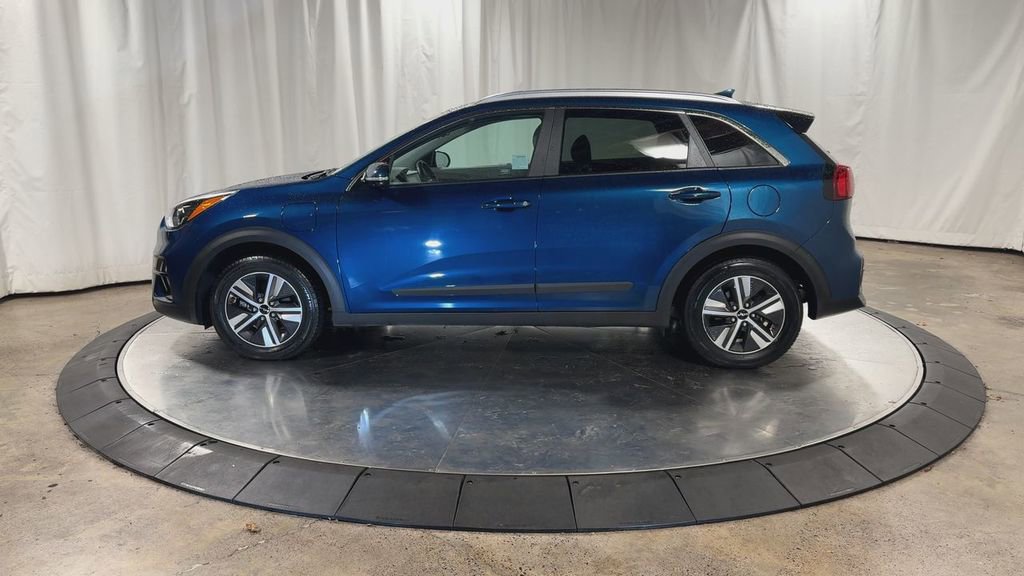 Used 2022 Kia Niro EX image 7