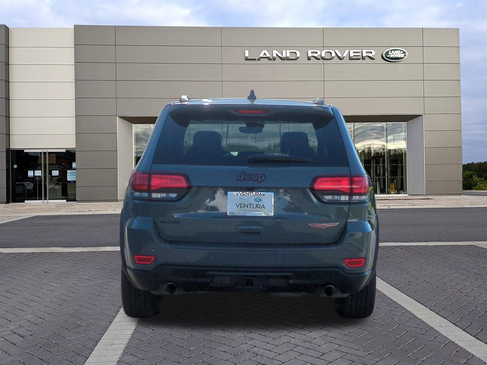 Used 2021 Jeep Grand Cherokee Trailhawk w/ Trailhawk Luxury Group image 6