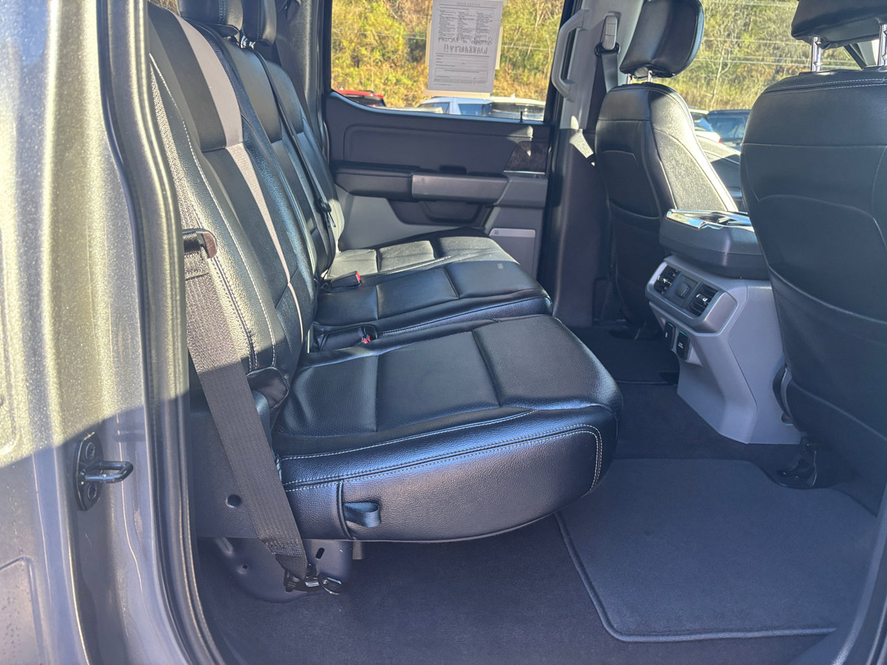 Used 2022 Ford F150 XLT w/ Equipment Group 302A High image 14