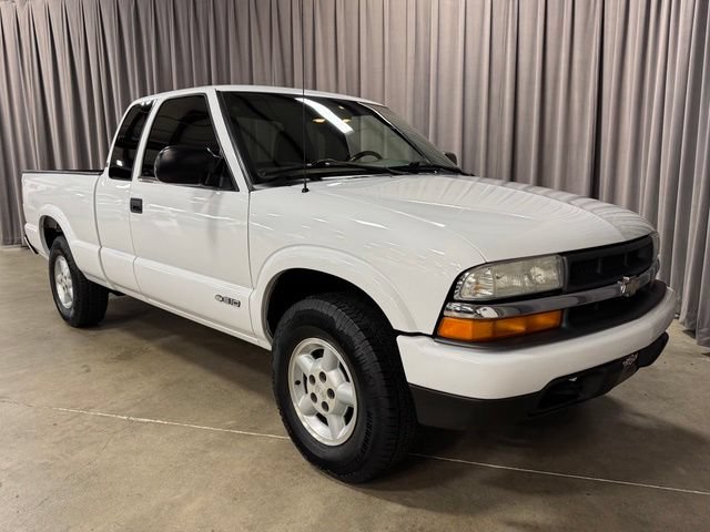 Used 2003 Chevrolet S10 Pickup LS