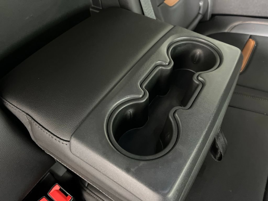 Used 2020 GMC Sierra 1500 AT4 w/ AT4 Premium Package AWD/4WD image 9