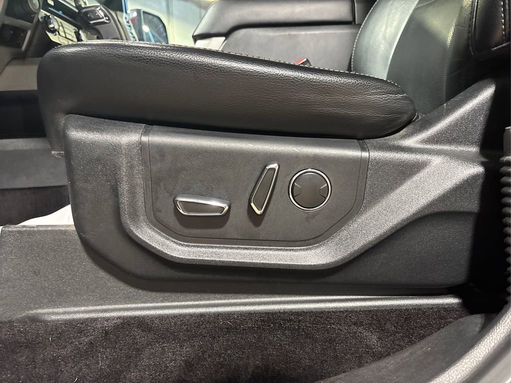 Used 2016 Ford F150 Lariat image 29