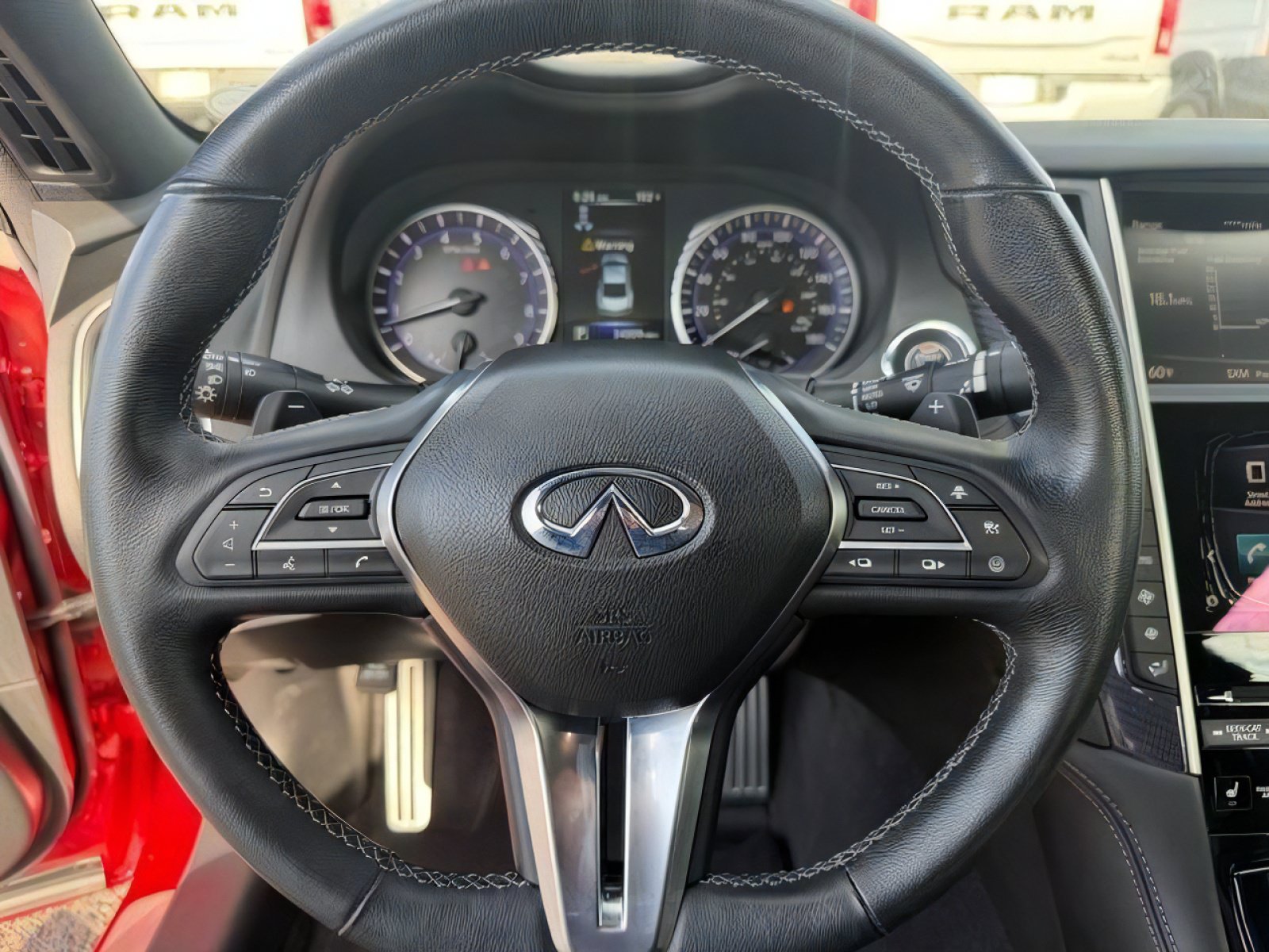 Used 2017 INFINITI Q60 Red Sport 400 RWD image 19
