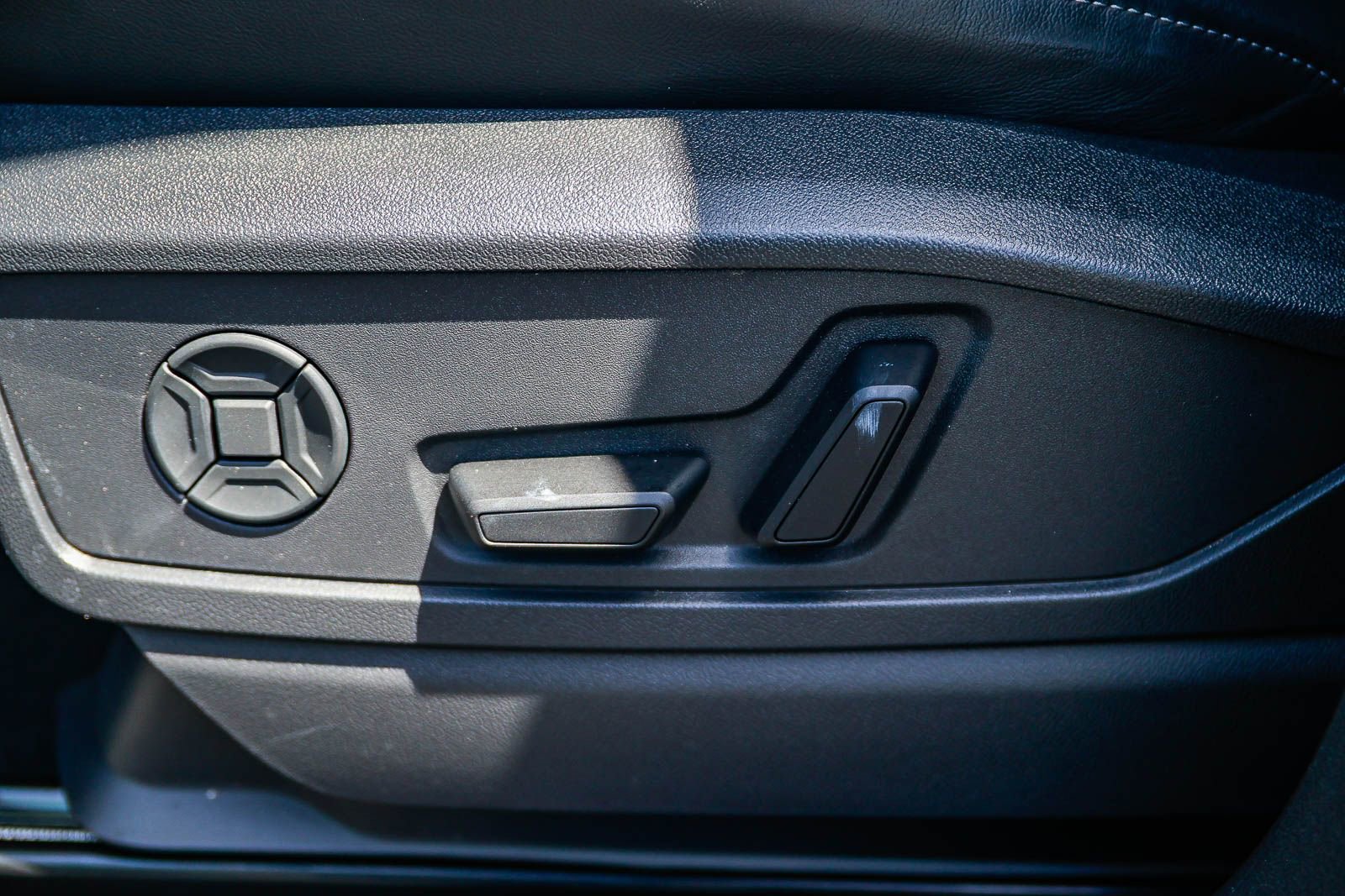 Certified 2025 Audi Q5 Premium Plus w/ Premium Plus image 24