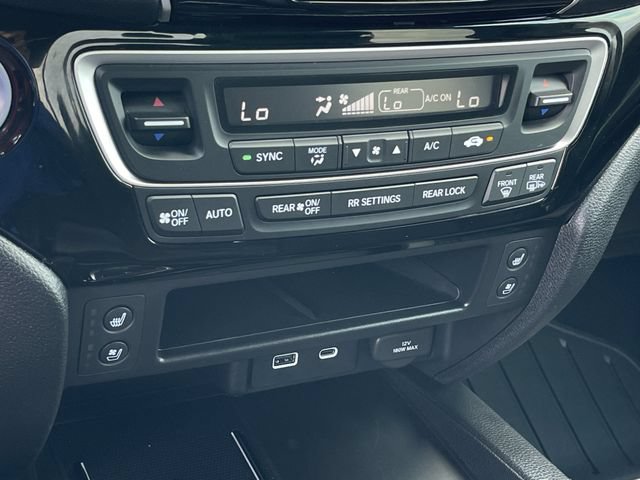 Certified 2025 Honda Ridgeline Black Edition image 18